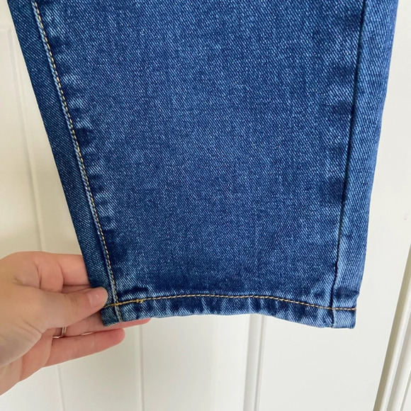 NWT | Pretty Little Thing women’s vintage wash mom jeans — size 12 - Picture 5 of 8